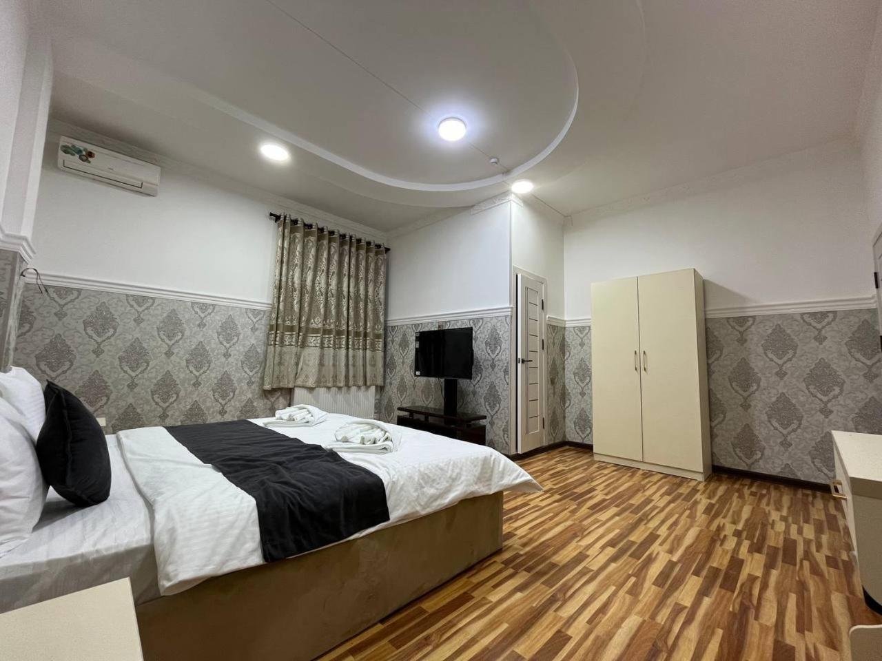 Home Alone Hotel Tashkent Exterior photo